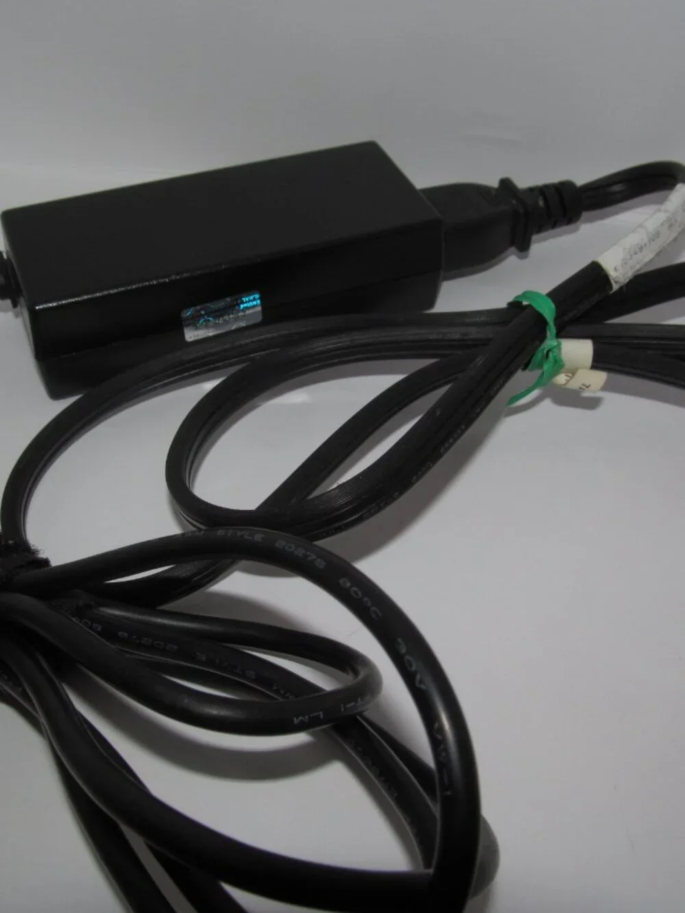 HP 608425-001 65W 18.5V Laptop Power Adapter Charger Cord Original OEM Genuine